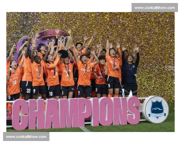 荣耀之巅：探索奖杯背后的历史、文化与象征意义